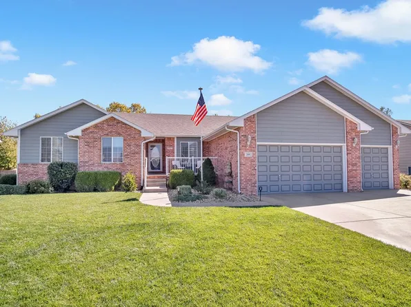 209 Victoria Rd, Newton, KS 67114