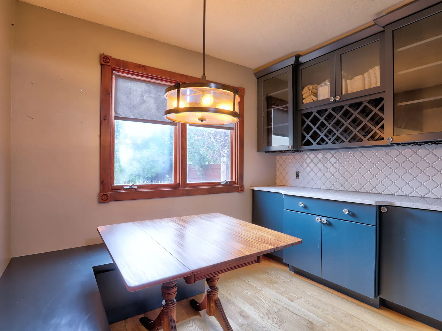 3 bed, 1062 sqft, $2,500 — Photo 3