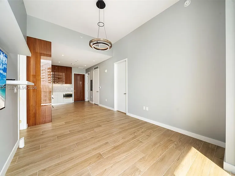 2655 S Bayshore Dr #1906 — Photo 6