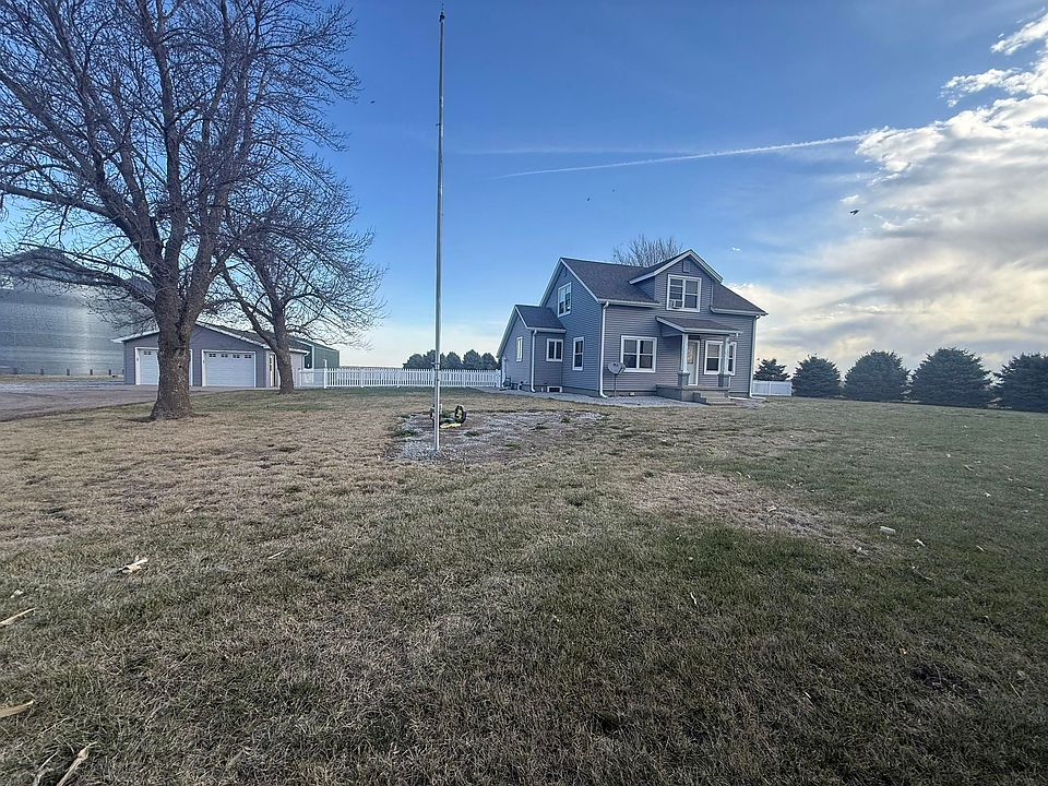 1st image of 910 41st Rd