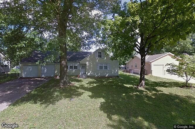 Front of house and big yard