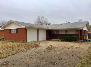 1020 London Dr, Anadarko, OK 73005