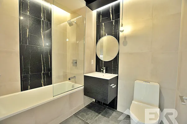 Rented by EXR | media 61