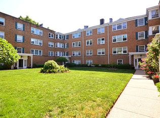 526 Michigan Ave APT 3N, Evanston, IL