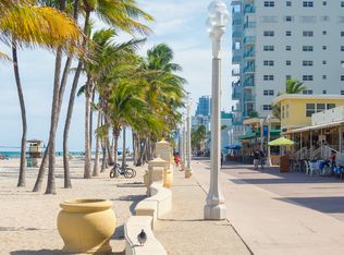 2324 Van Buren St APT 203, Hollywood, FL 33020