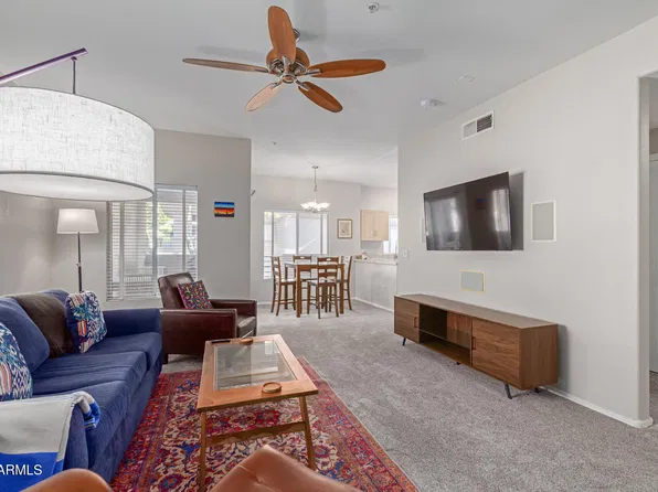 7401 W ARROWHEAD CLUBHOUSE Drive #2046, Glendale, AZ 85308