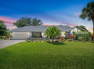 694 Rossmoor Cir, Melbourne, FL 32940