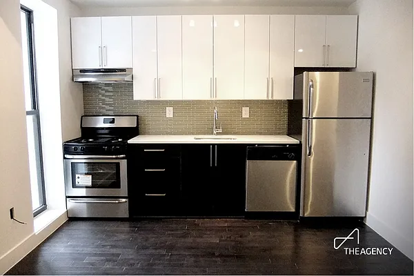 Rented by The Agency | media 4