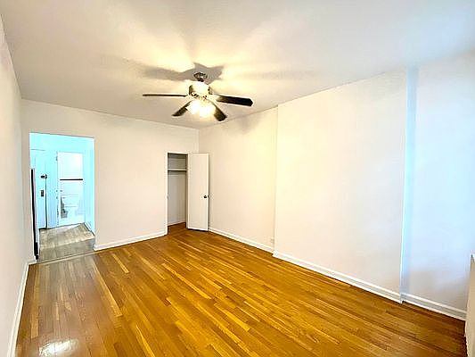 3rd image of 237 E 58th St #5C