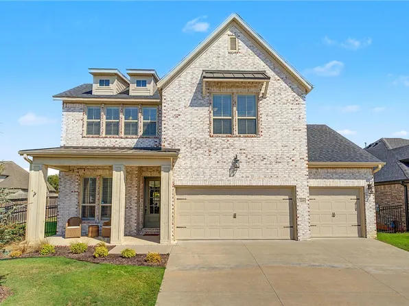 2208 SW Hampton Ave, Bentonville, AR 72713