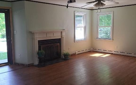 3rd image of 6017 Lincoln St