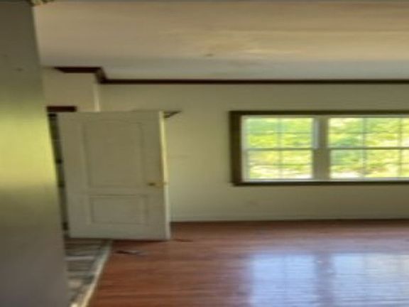 3rd image of 116 Talley Rd
