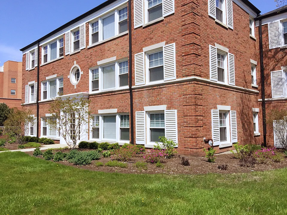 837 Mulford St #2
