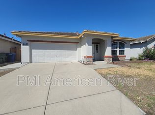 2032 Danvers Way, Sacramento, CA 95832