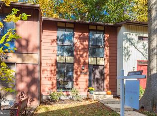 2337 Emerald Heights Ct, Reston, VA 20191