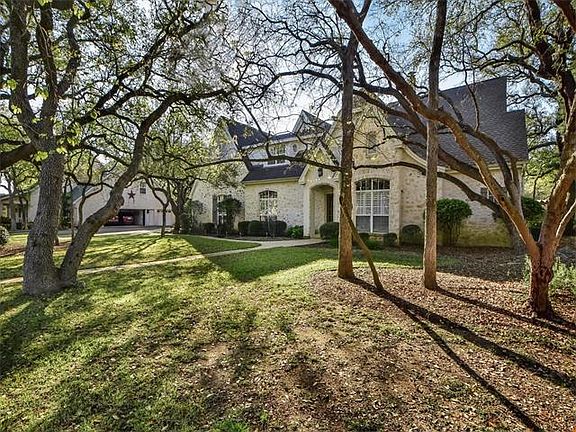 2nd image of 30319 La Quinta Dr