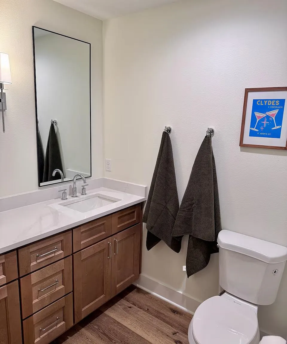 2 bed, 1075 sqft, $2,000 — Photo 4