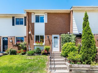 2097 Marine Dr, Oakville, ON L6L 1B8