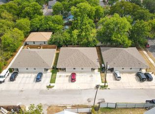 202 E Lone Star Ave UNIT A, Cleburne, TX 76031