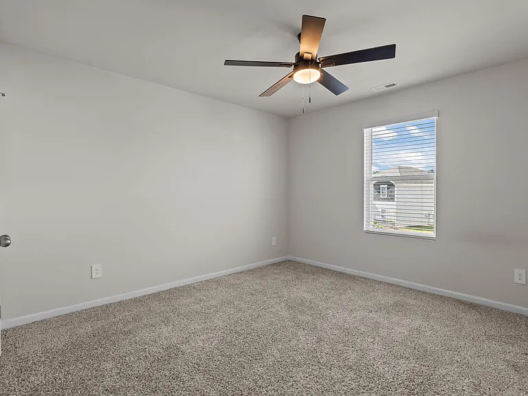 945 Avonmore Dr — Photo 29