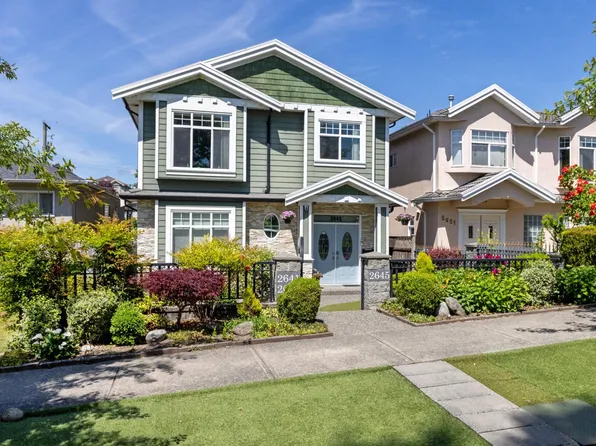 2643 E 8th Ave, Vancouver, BC V5M 1W4