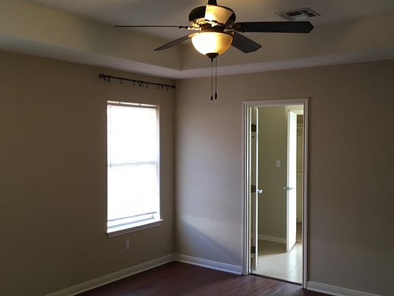 5th image of 109 Andrew Dr