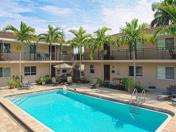 5th image of 2102 Alamanda Dr APT 106