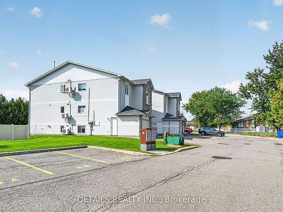2nd image of 75 Lapointe Blvd #3C