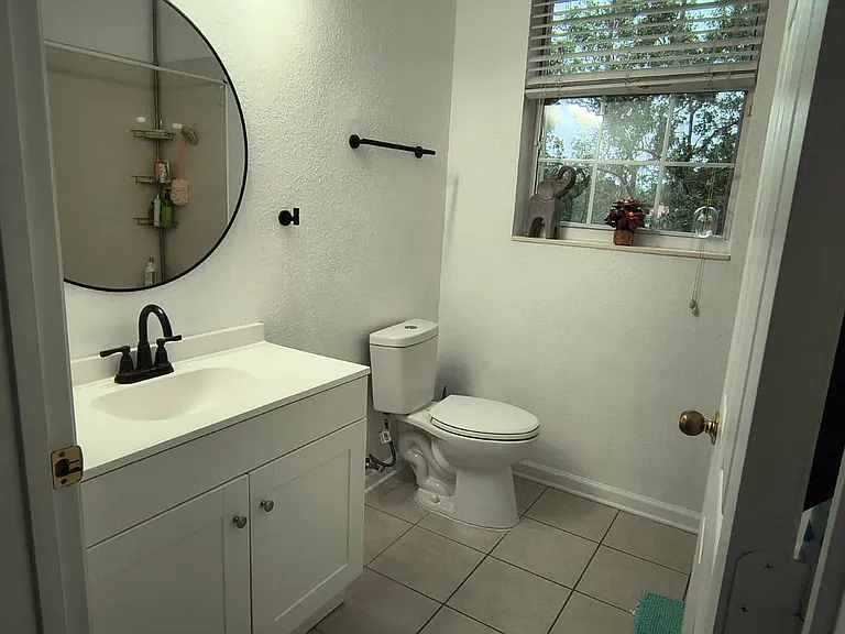 6380 Contessa Dr — Photo 2