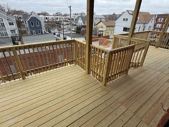 4th image of 4884 N Hermitage Ave #1S
