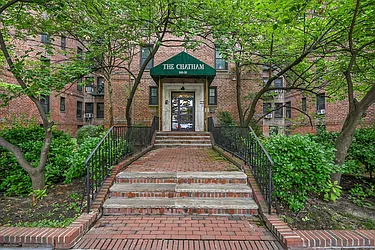 140-18 Burden Crescent