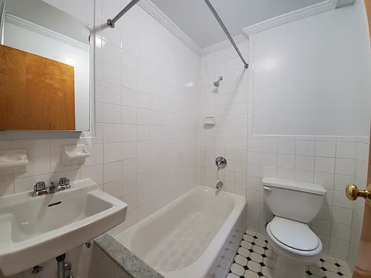 Rented by Corcoran | media 12