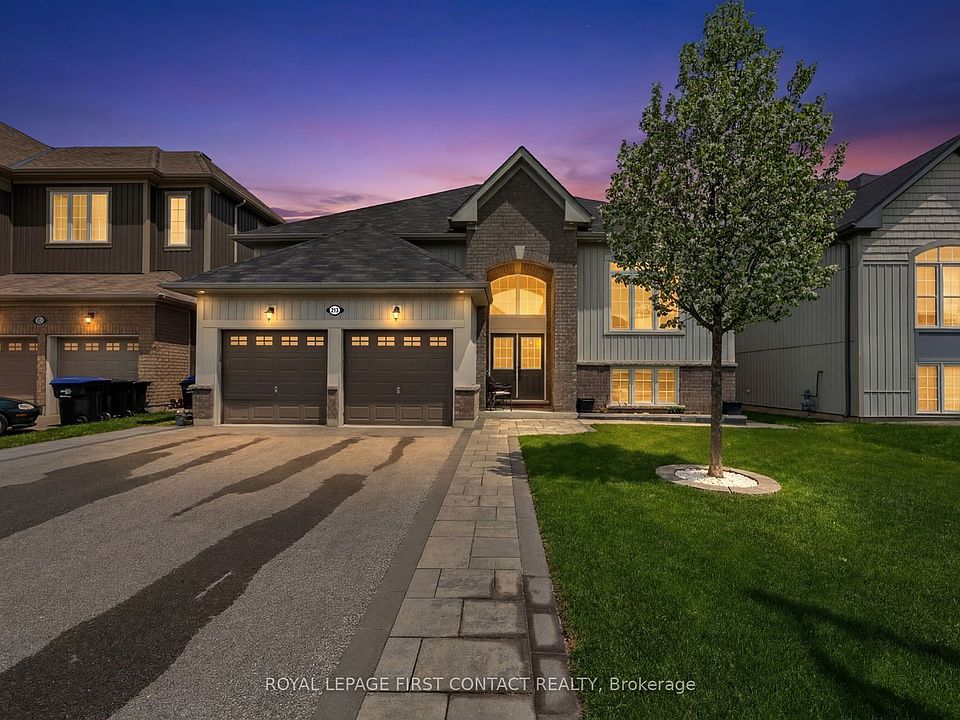 1st image of 213 Claire Dr