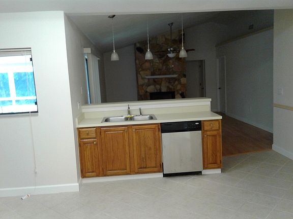 Part kitchen
