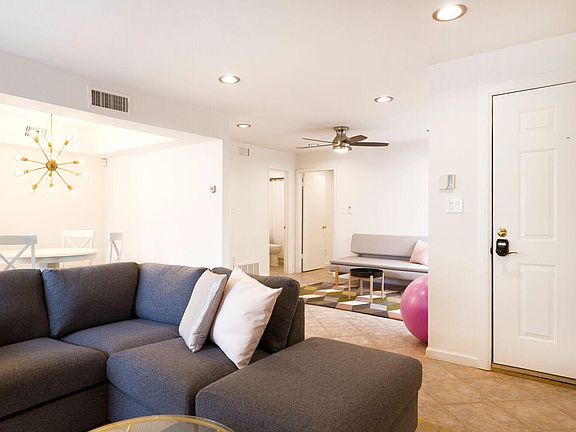 3rd image of 7431 Holly Hill Dr #27