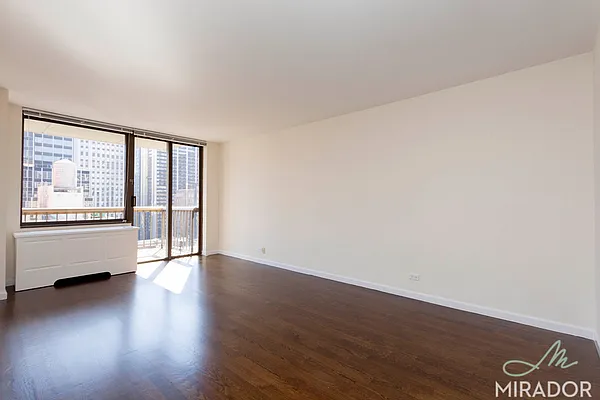 Rented by Mirador Real Estate | media 10