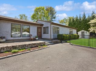 49 Drumlin Rd, Westport, CT 06880