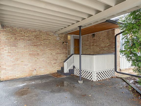 3rd image of 11 Garrick Rd