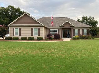 140 Pond Dr, Kathleen, GA 31047