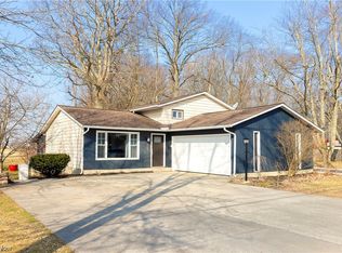5682 Olive Ave, North Ridgeville, OH 44039