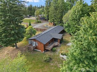 31 SE Campfire Court, Shelton, WA 98584