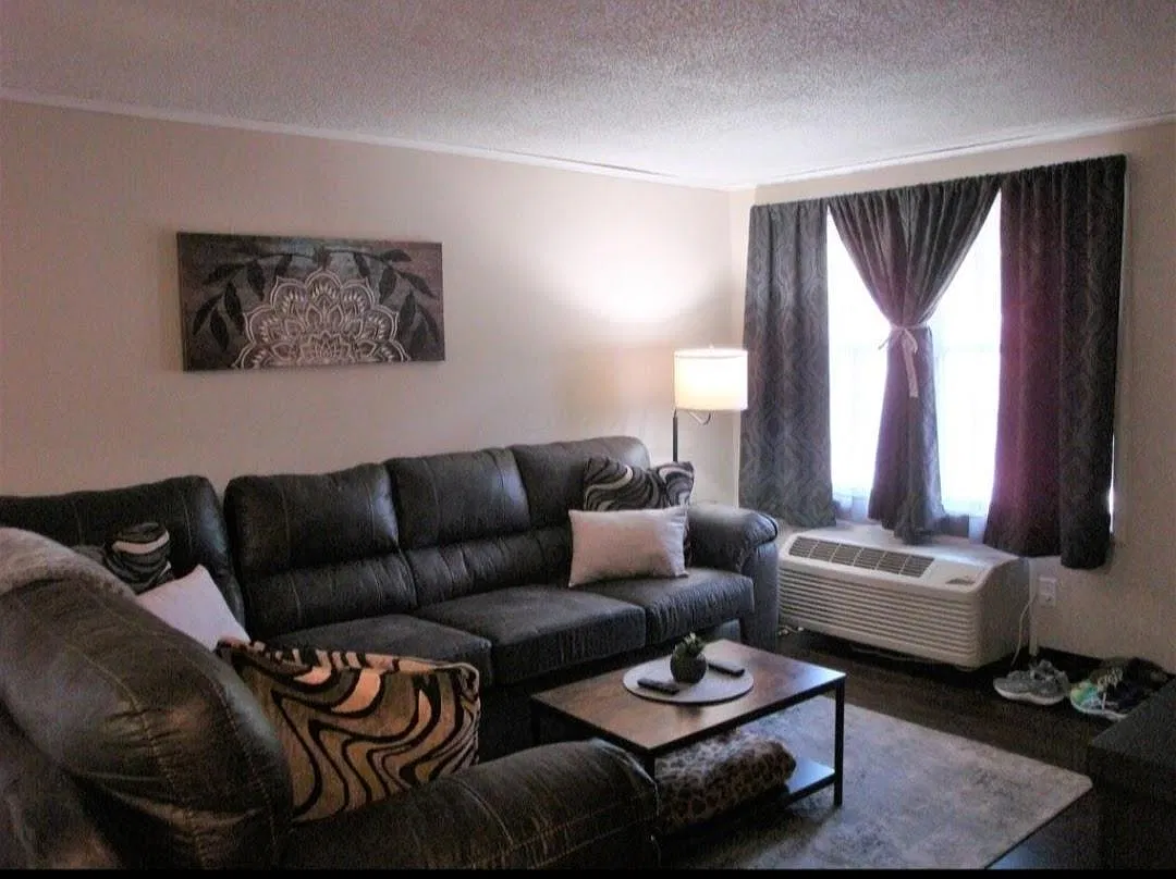1 bed, 576 sqft, $1,489 — Photo 1