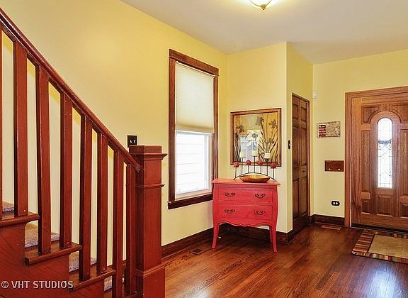 2nd image of 4127 N Maplewood Ave