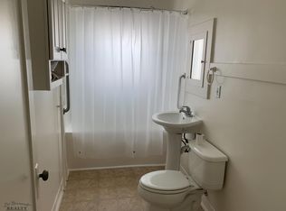 398 W 13th St, San Pedro, CA 90731