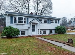 12 Orchard St, Franklin, MA 02038