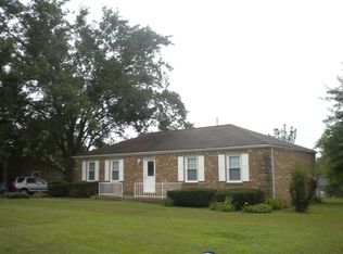210 Hill St, Bardstown, KY 40004