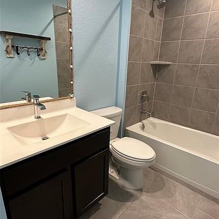 4th image of 29434 Paytons Park Ct