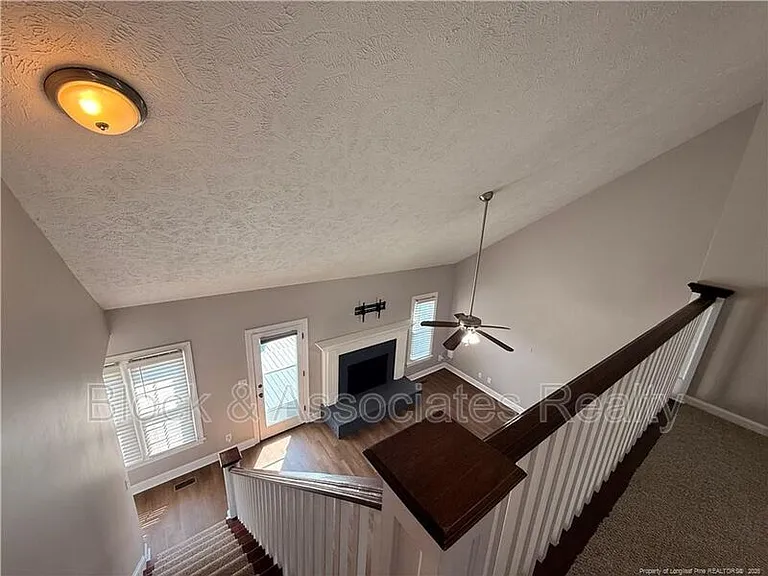 3460 McChoen Dr — Photo 18
