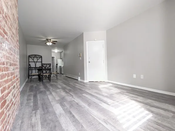 3033 Kennedy Boulevard image 1 of 16