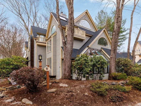 111 Brigham St Unit 6C, Hudson, MA 01749